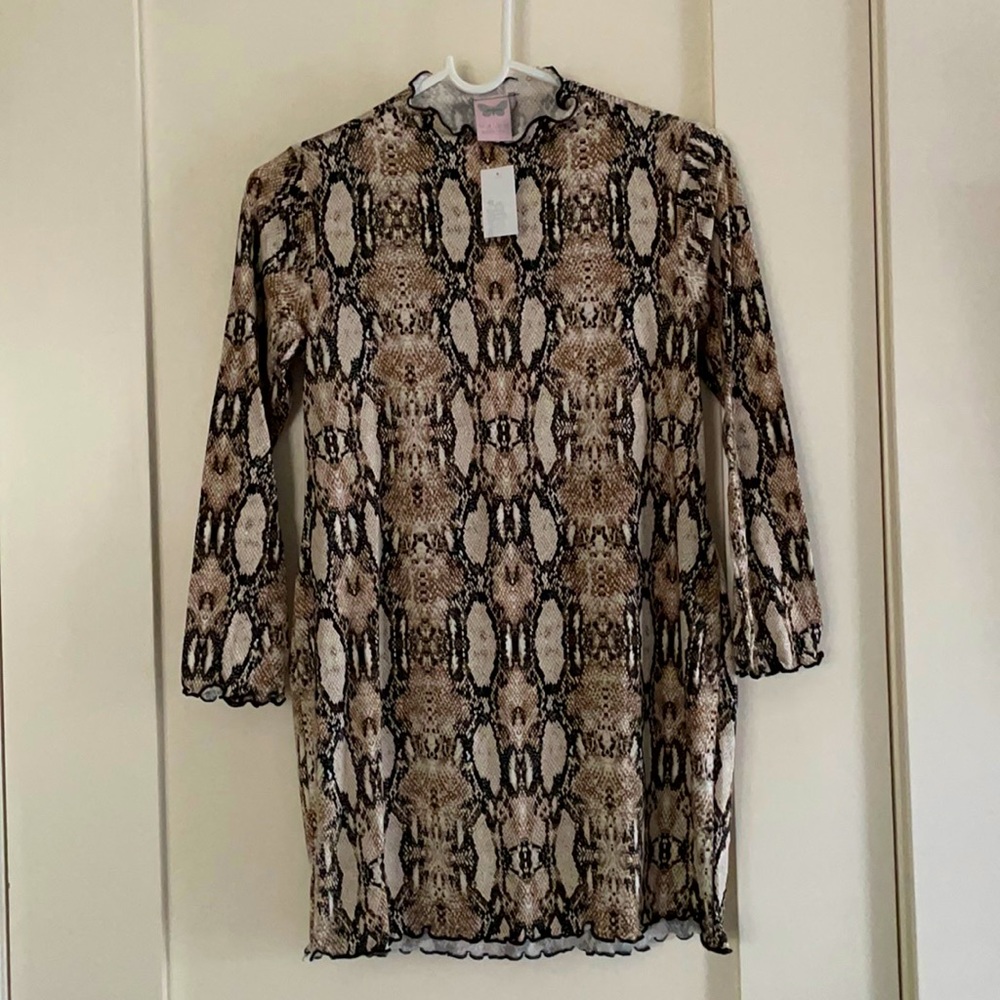 For All Seasons - Paper Crane Snakeskin Pattern